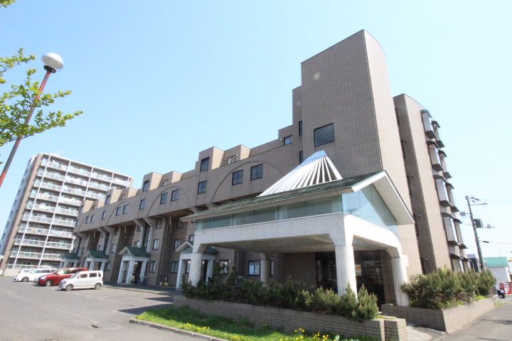 北海道札幌市東区北四十条東18丁目の賃貸マンションの外観