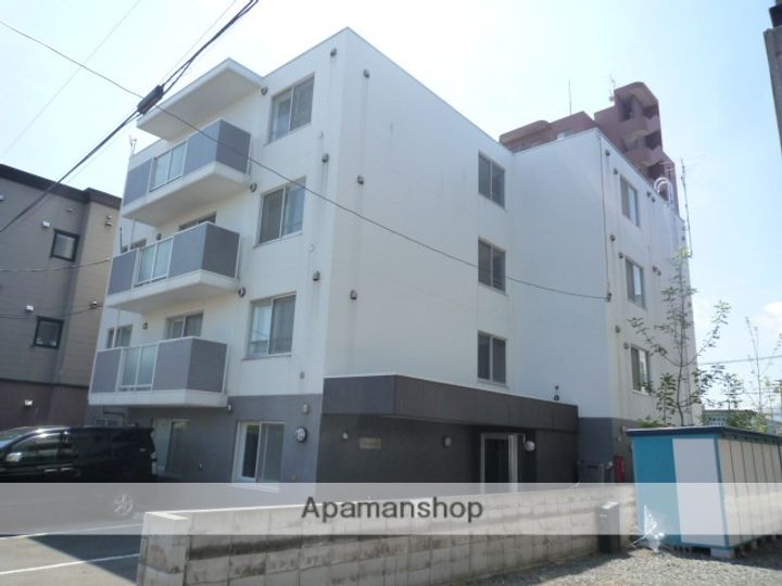 北海道札幌市東区北三十五条東1丁目の賃貸マンションの外観
