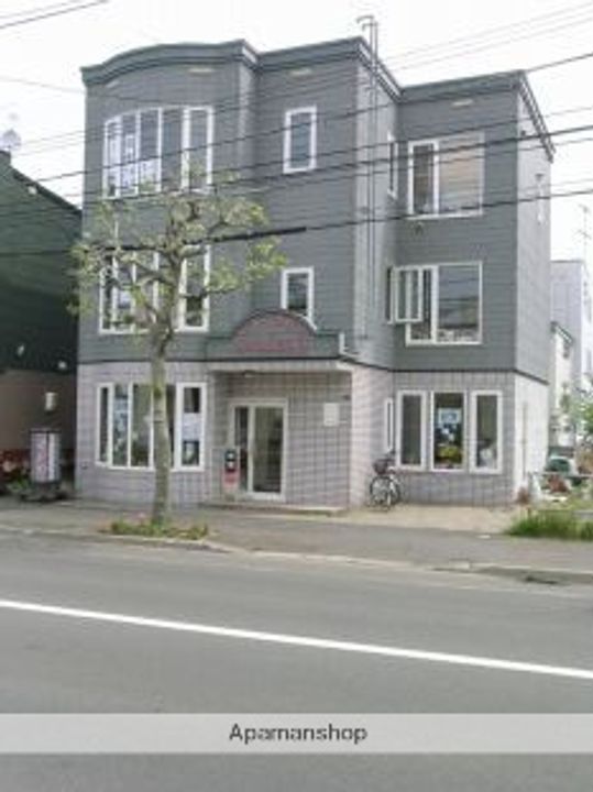 北海道札幌市東区北十一条東3丁目の賃貸アパートの外観