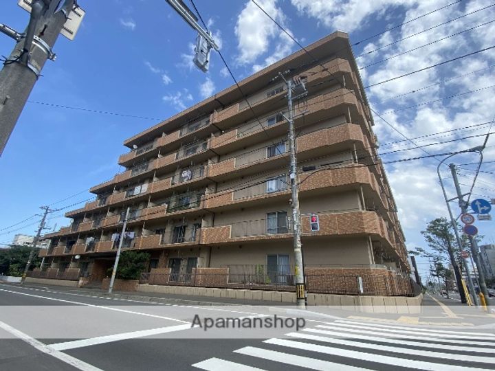 北海道札幌市東区北十八条東3丁目の賃貸マンションの外観