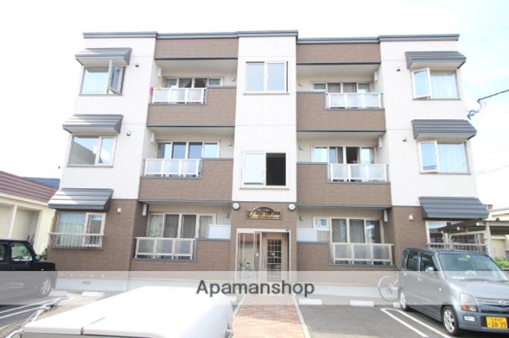 クレール新川の外観