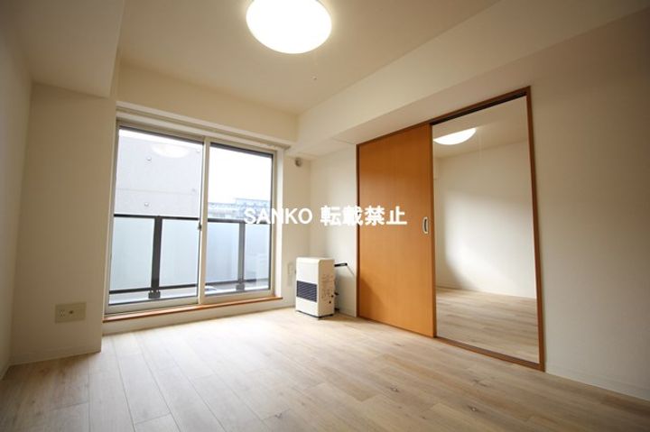 カルフール麻生の居間