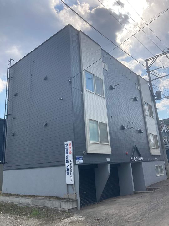 ハーモニー北18条102の外観