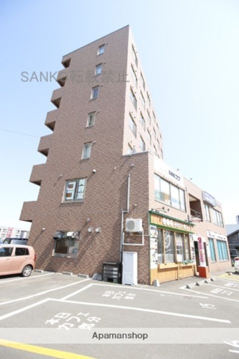 北海道札幌市東区北九条東8丁目の賃貸マンションの外観