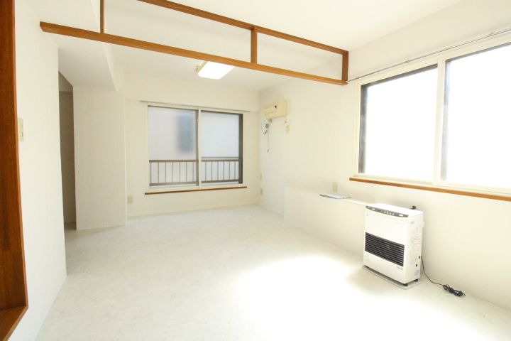 ニューセリーヌ203のその他画像