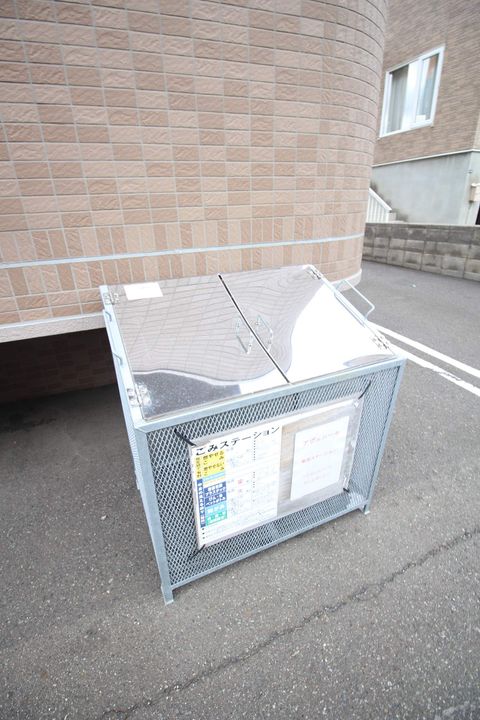 アヴェニールのその他画像