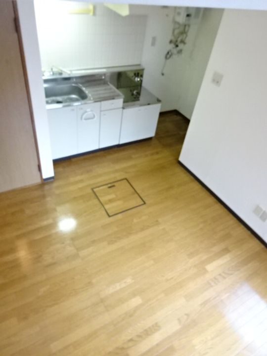 シティーコート嶺205の内装