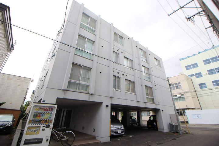 コートS&R407の外観