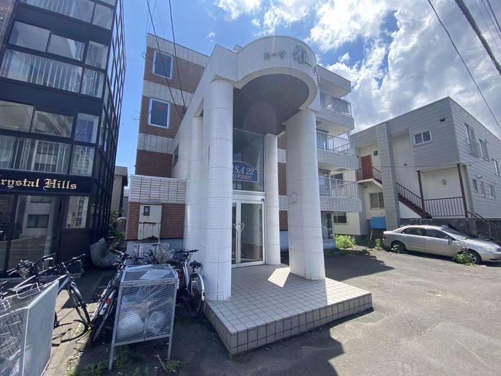 カーサ雅元町401の外観