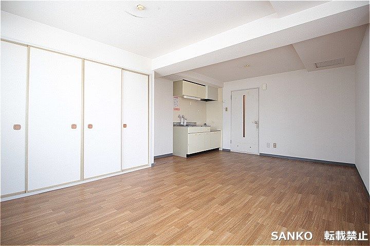 アーヴァンTOMO302の居間