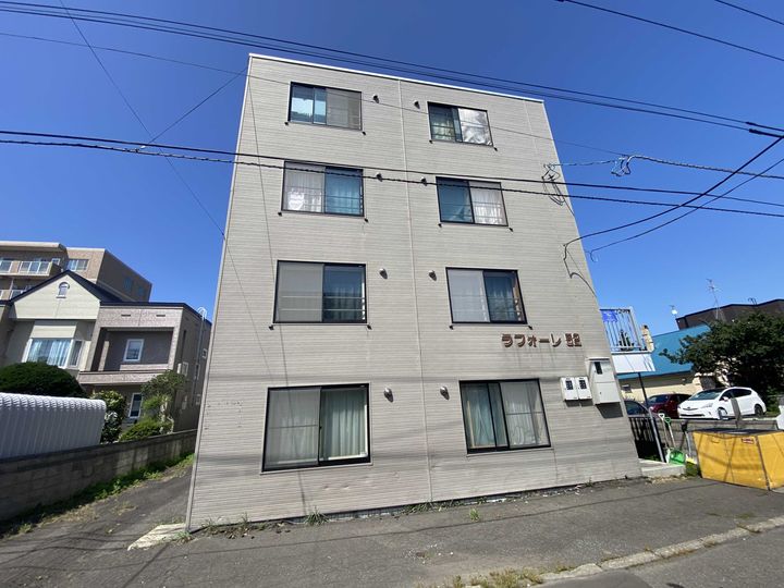 ラフォーレ52305の外観