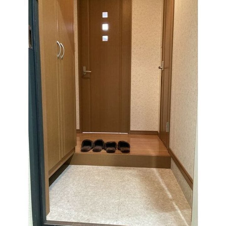 ベンビル402の玄関