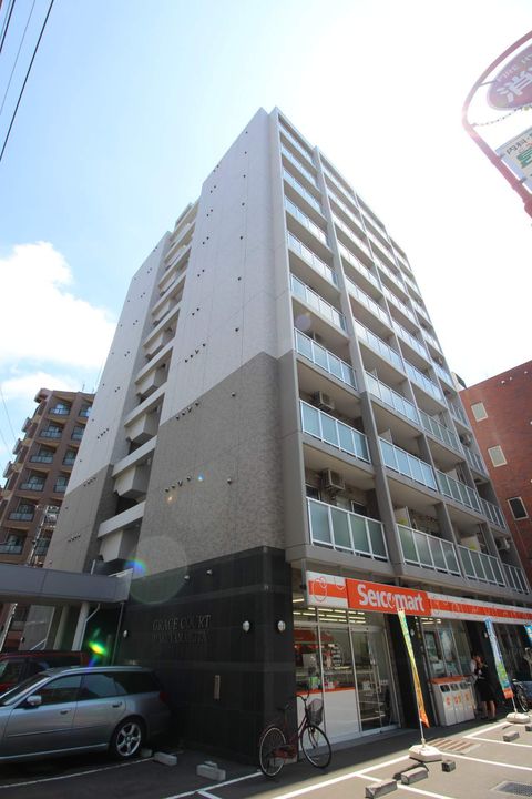 グレイスコート円山北の外観