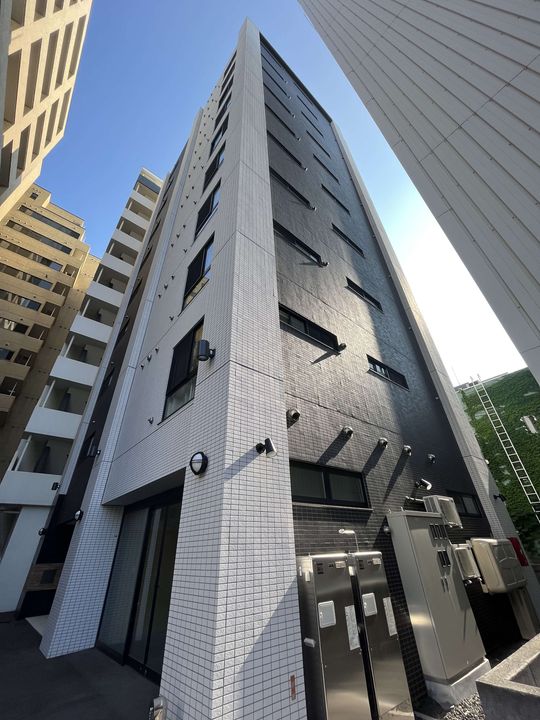 北海道札幌市中央区北四条西12丁目の賃貸マンションの外観