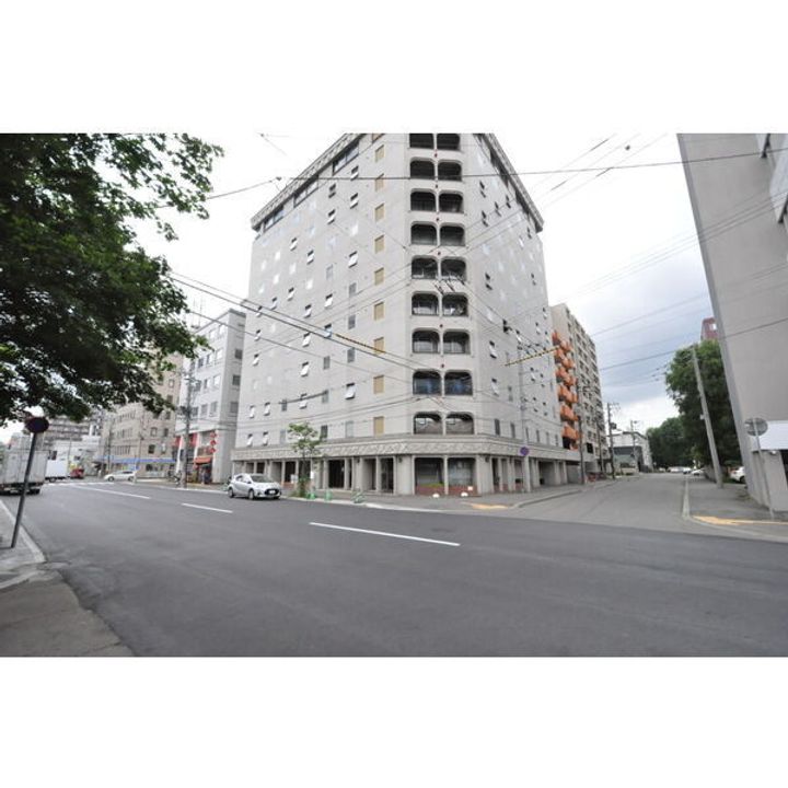 シャンボール札幌1009の外観