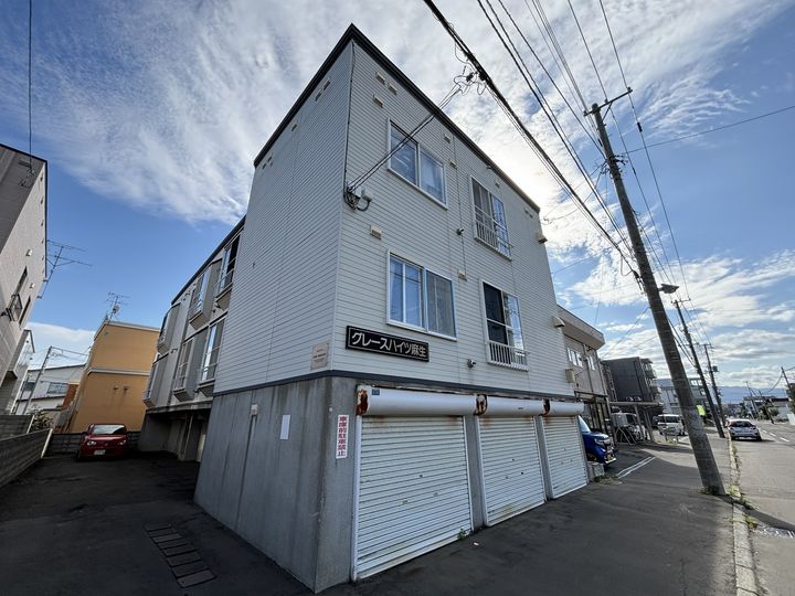 グレースハイツ麻生202の外観