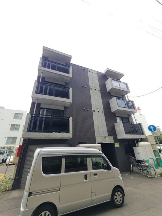 ラフォルテ桑園の外観