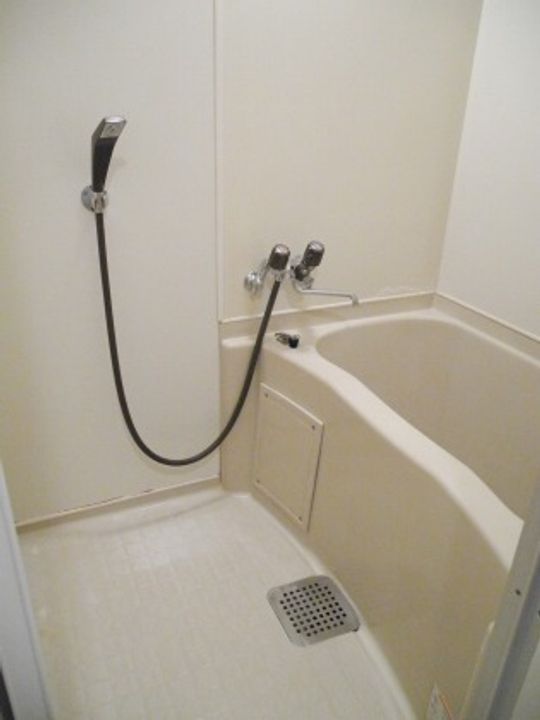 北海道札幌市東区北二十三条東10丁目の賃貸マンションの風呂