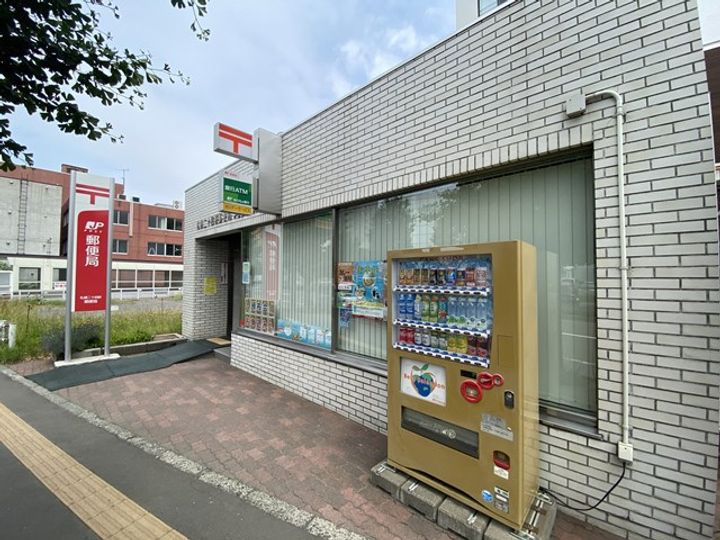 LA CASITA宮の森2階の周辺