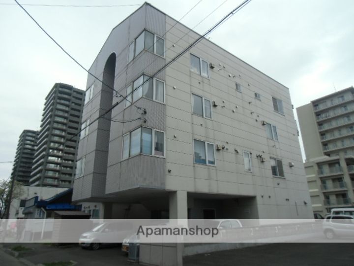 北海道札幌市東区北九条東2丁目の賃貸マンションの外観