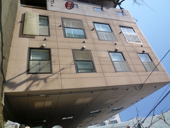 カーサ北大前の外観