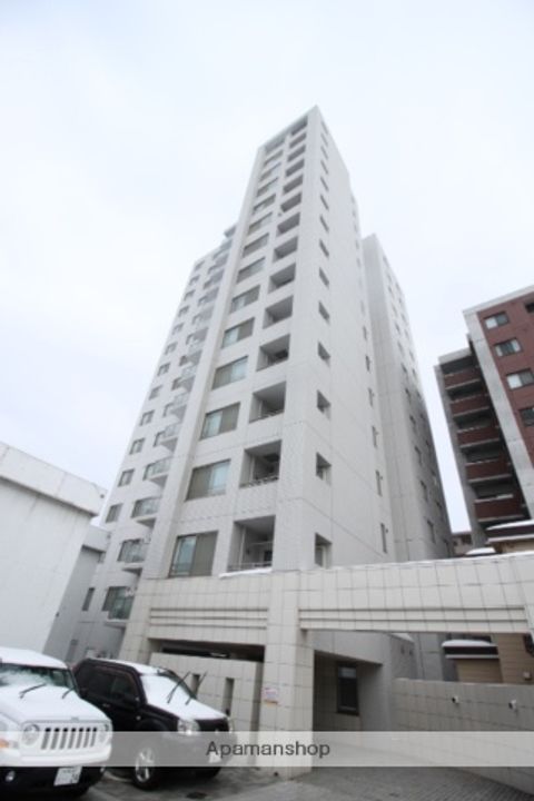北海道札幌市東区北七条東5丁目の賃貸マンション1205の外観