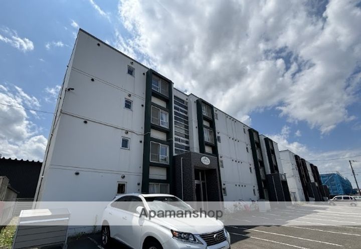 北海道札幌市北区百合が原4丁目の賃貸マンションの外観