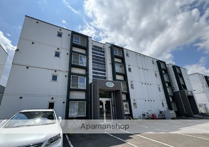 北海道札幌市北区百合が原4丁目の賃貸マンションの外観