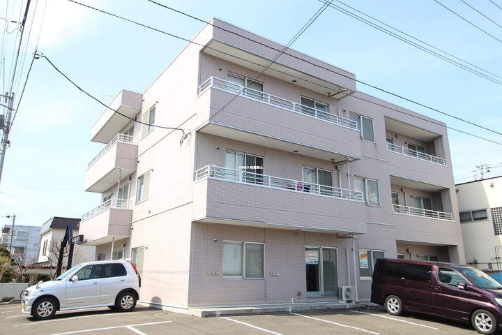 北海道札幌市北区新琴似十一条8丁目の賃貸マンションの外観