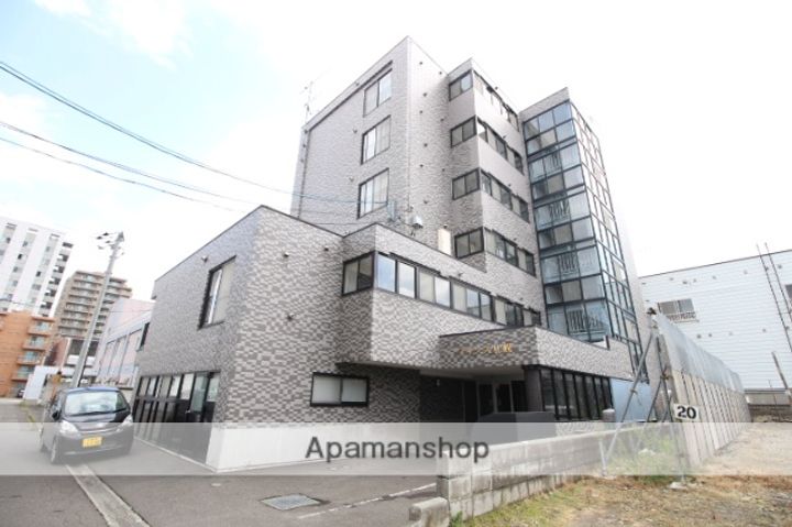 北海道札幌市北区北三十一条西5丁目の賃貸マンションの外観