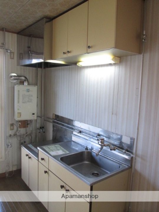 北海道札幌市北区新琴似十一条3丁目の賃貸アパートのキッチン