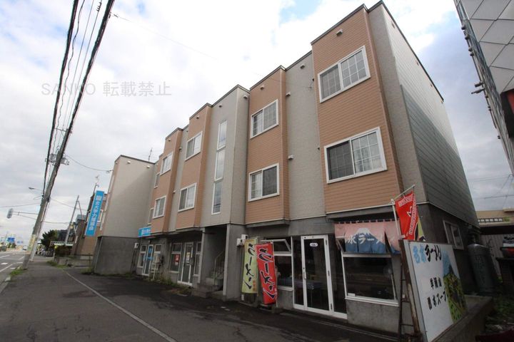 フォーレストパーク302の外観