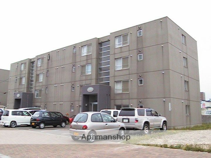北海道札幌市北区百合が原4丁目の賃貸マンションの外観