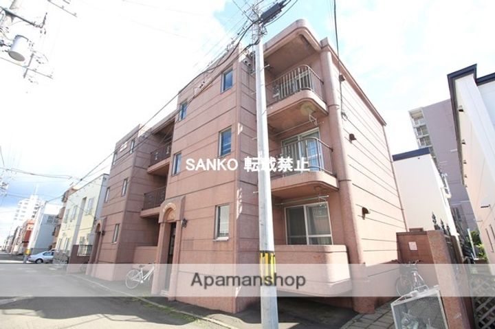 北海道札幌市北区北三十二条西6丁目の賃貸マンションの外観