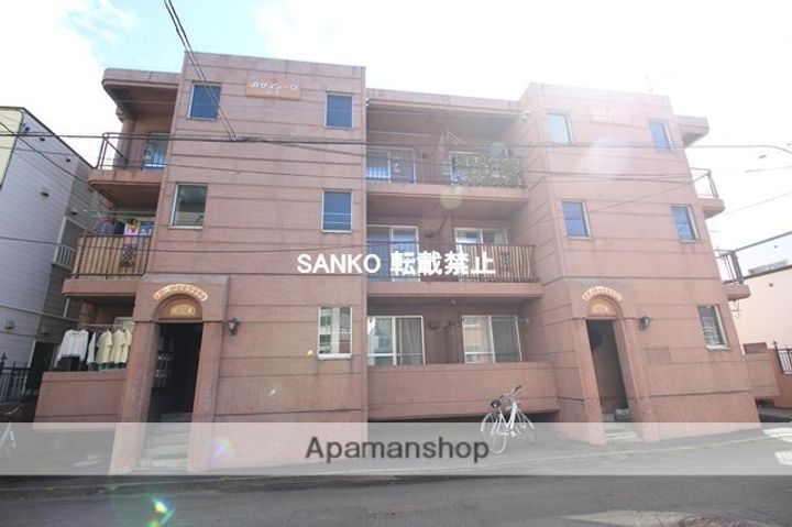 北海道札幌市北区北三十二条西6丁目の賃貸マンションの外観