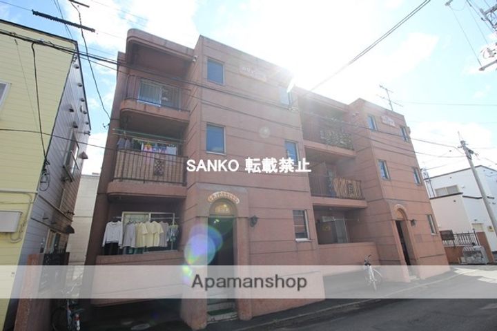 北海道札幌市北区北三十二条西6丁目の賃貸マンションの外観