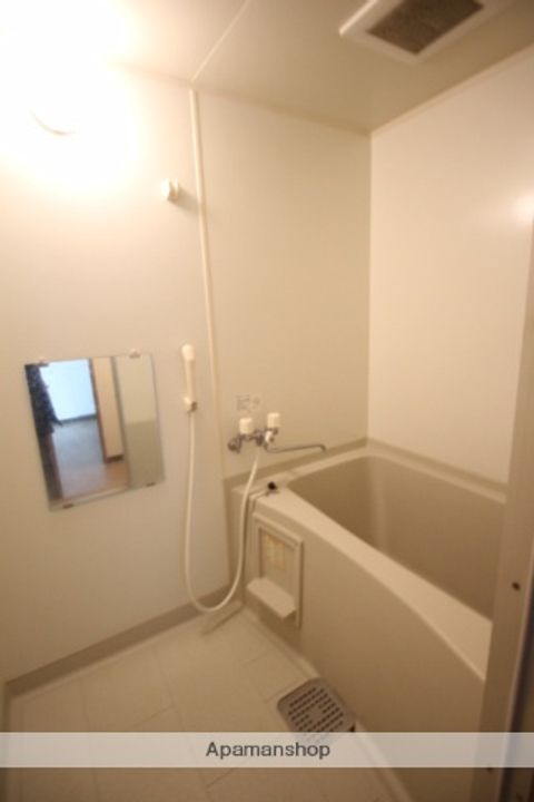 北海道札幌市北区北三十六条西10丁目の賃貸マンションの風呂