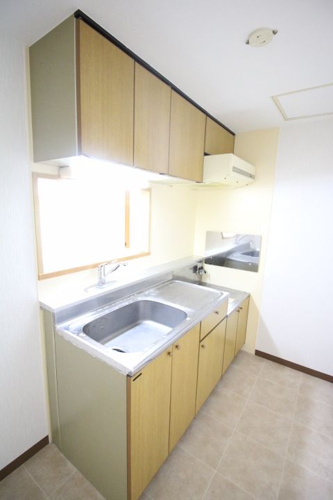 北海道札幌市北区北二十七条西13丁目の賃貸マンションのキッチン