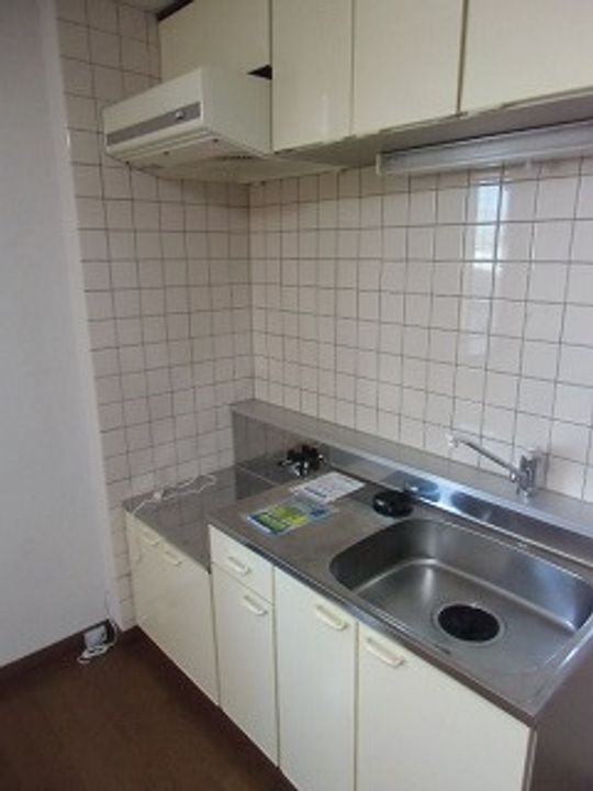 第40森宅建マンション105のキッチン