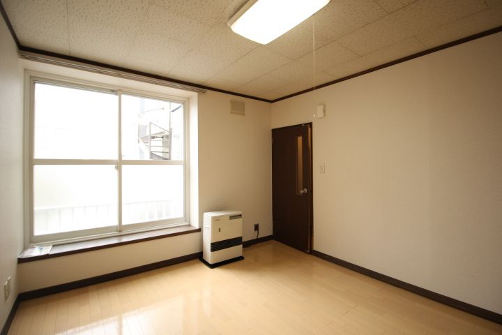 コーポサンライズ103の居間