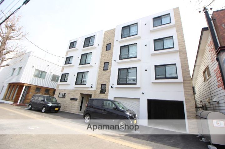 北海道札幌市北区北二十八条西15丁目の賃貸マンションの外観