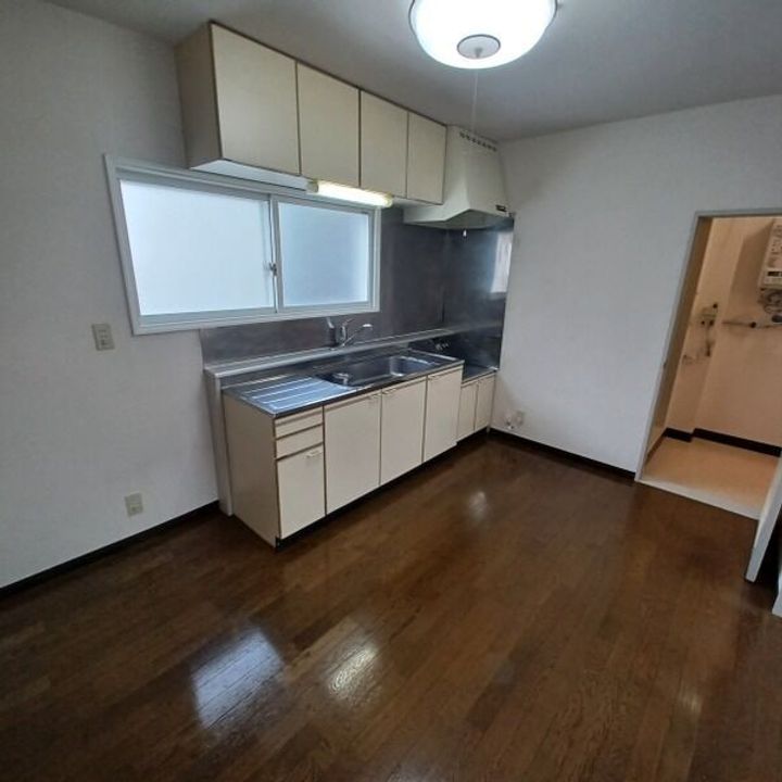 フリーダム2ー5201のキッチン