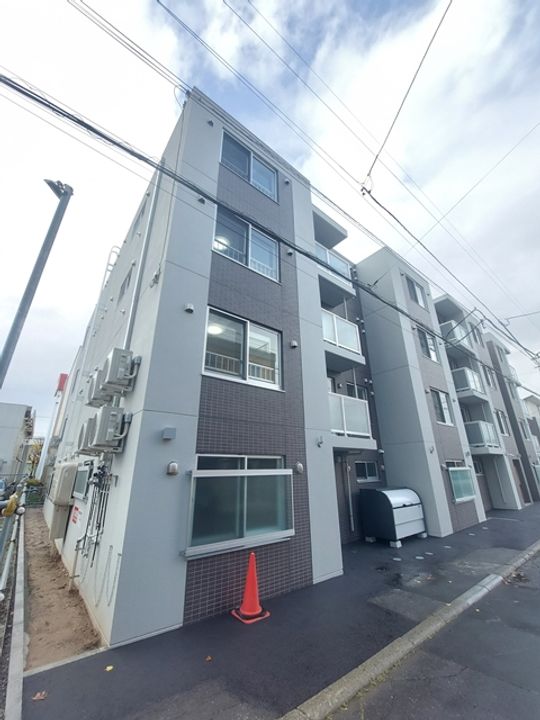 ラフィーネ環状通東の外観