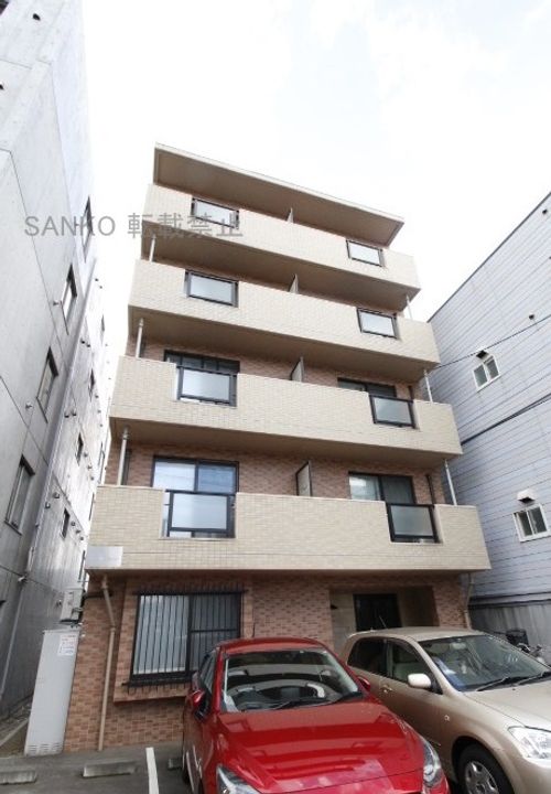 北海道札幌市東区北二十二条東16丁目の賃貸マンションの外観