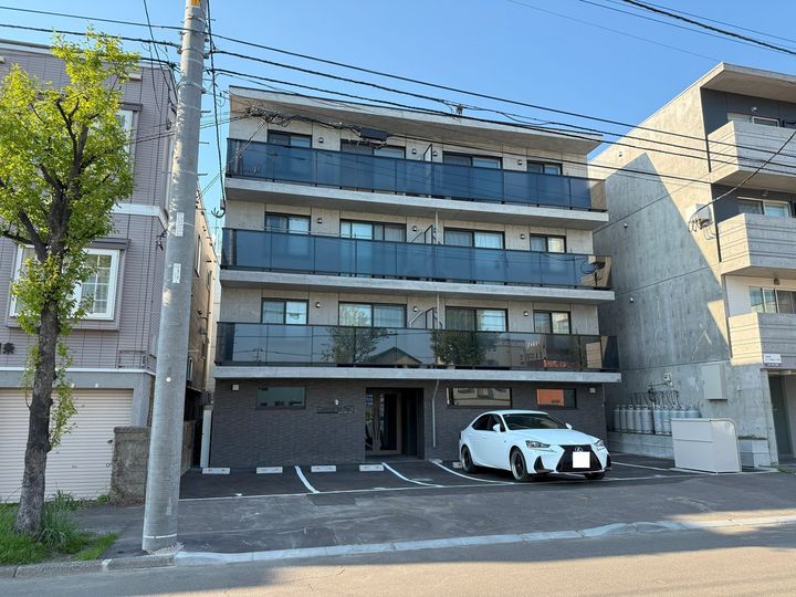 Cassina N21の外観