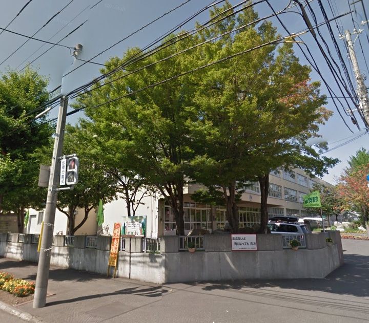 北海道札幌市北区北二十四条西13丁目(一戸建)の賃貸物件の周辺