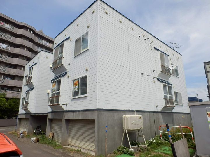 ルナフラッツ107の外観