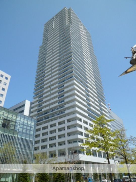 北海道札幌市北区北八条西3丁目の賃貸マンションの外観