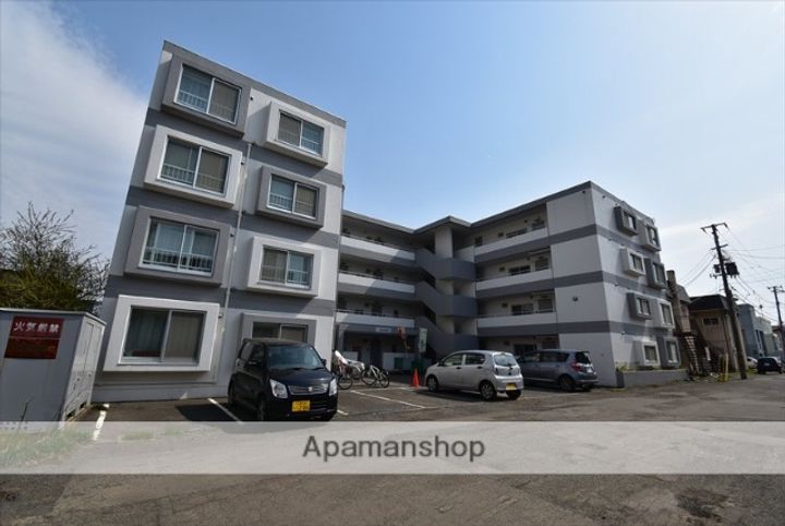 北海道札幌市豊平区月寒西三条7丁目の賃貸マンションの外観