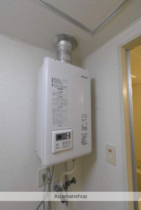 北海道札幌市豊平区美園五条2丁目の賃貸マンションの内装